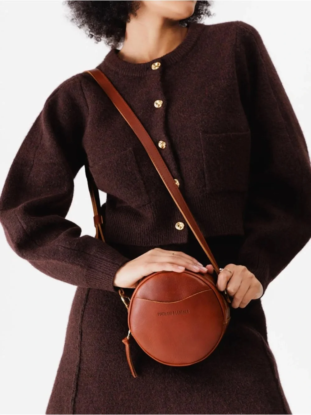 Portland Leather Goods Circle Crossbody + Mini Daisy Wallet (Almost Perfect) - Picture 4 of 13